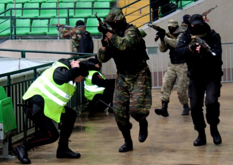  Polscy policjanci z misją w jednym z najniebezpieczniejszych państw Europy