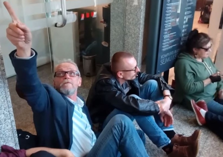 Maciek Chudkiewicz: Nieobywatele RP