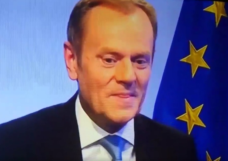"Tusk rozpowiada po Brukseli, że PiS go aresztuje". Zaszkodzi porozumieniu z UE?