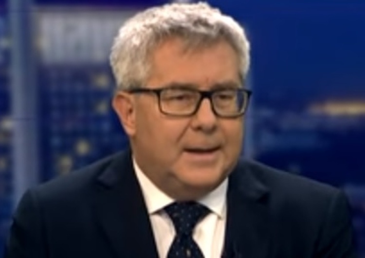 Ryszard Czarnecki: Ustawa 447 nie zaszkodzi Polsce