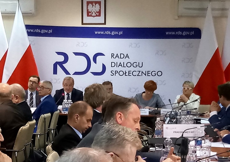 RDS: o konferencji klimatycznej w Katowicach i opiekunach osób niepełnosprawnych