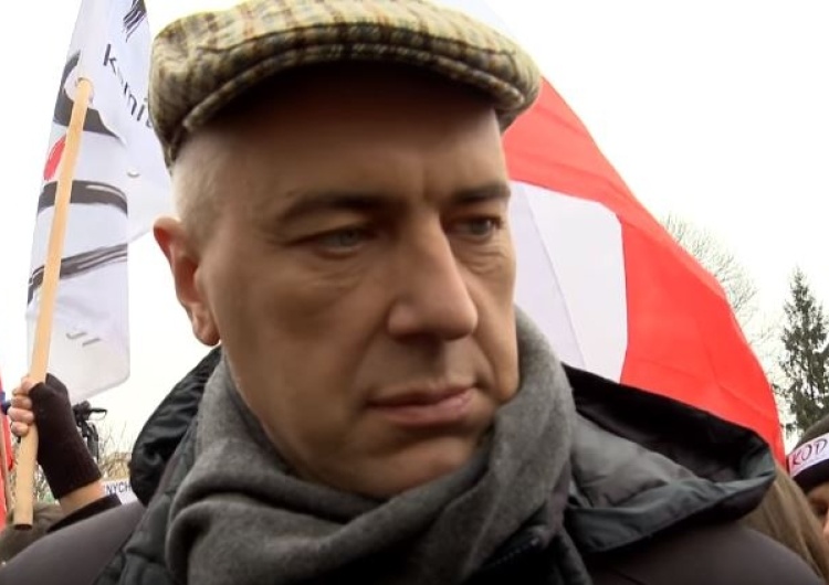 "Jan Kowalski miałby wynik znacznie lepszy" – Roman Giertych szydzi z Roberta Biedronia na Twitterze