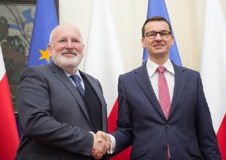  Rząd: Polska nie musi obawiać się powiązania funduszy UE z praworządnością
