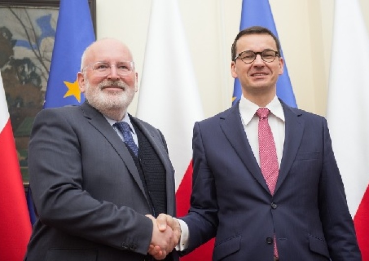 Rząd: Polska nie musi obawiać się powiązania funduszy UE z praworządnością