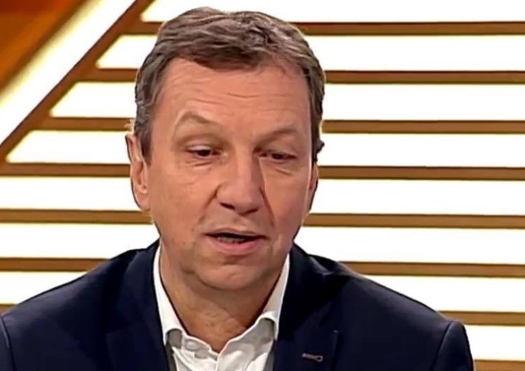 Andrzej Halicki nie stawił się w TVP i ogłosił konferencję pod pomnikiem Wolnego Słowa