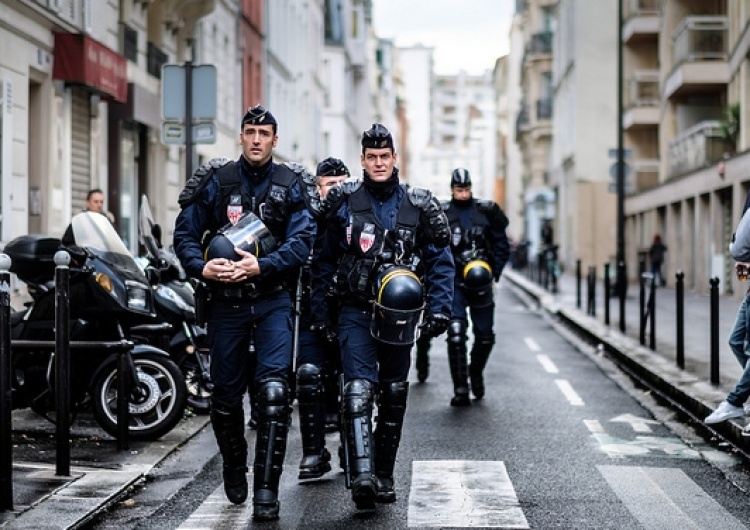 Kristoffer Trolle Nieznani sprawcy ostrzelali grupę młodzieży w Marsylii