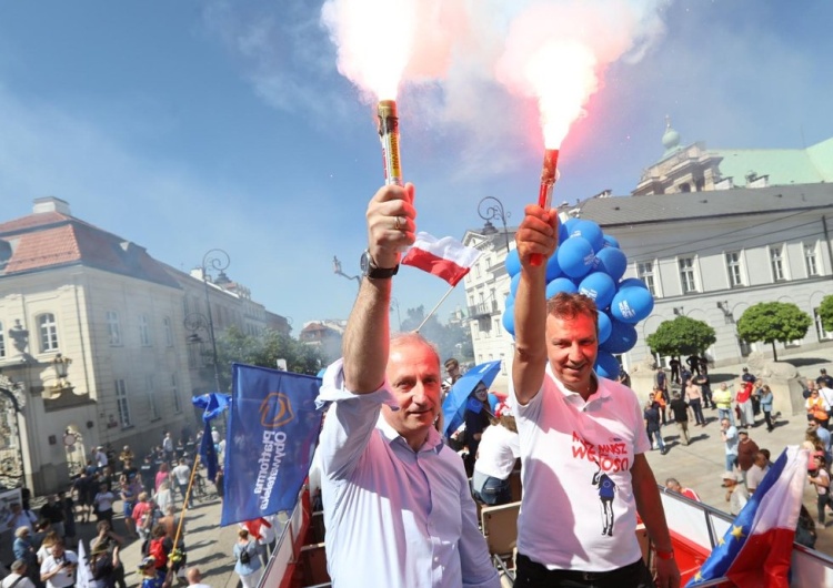  Będzie wniosek o ukaranie posłów PO za odpalanie rac