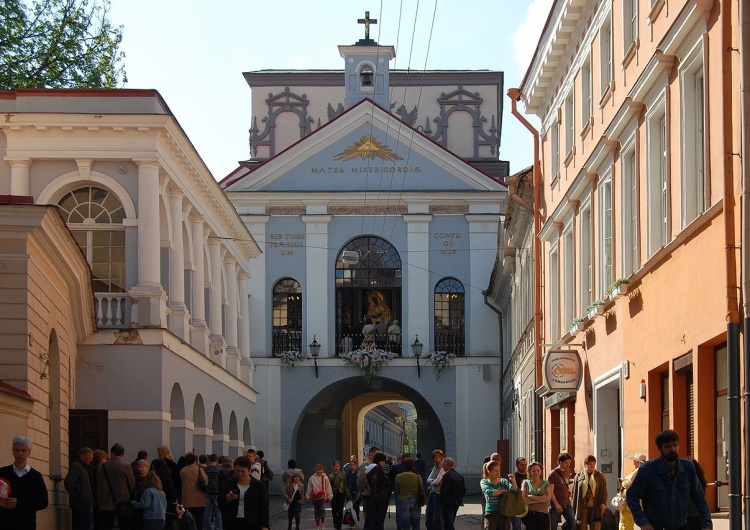 Wileński sąd wydał przychylny wyrok w sprawie "polskiej pisowni". Ustawy brak