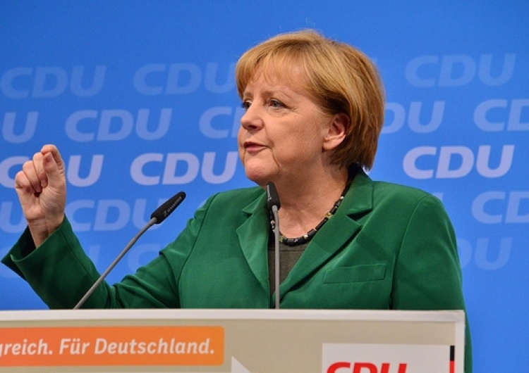 Angela Merkel popiera pomysł utworzenia europejskiej armii