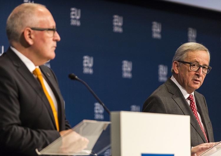 Timmermans i Juncker podzieleni ws. Polski