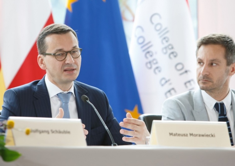  Morawiecki: Zmuszanie do przyjęcia uchodźców jest niesprawiedliwe