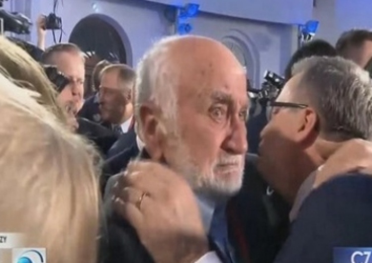 Dzisiejsze sceny ze sztabu Hillary Clinton przypominają to, co się działo w Polsce?