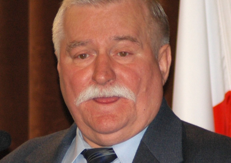 T. Gutry Lech Wałęsa: Demokracja do poprawki. Wygrywają dziwne przypadki