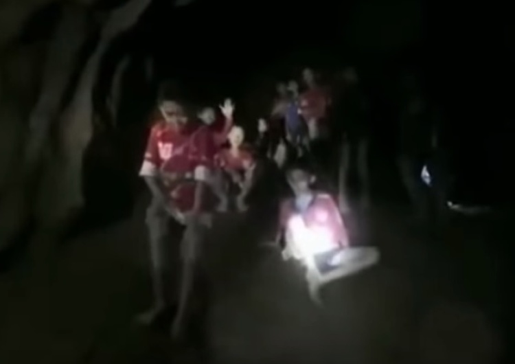  Koniec akcji ratunkowej w Tajlandii. Wszystkie osoby uwięzione w kopalni - uratowane
