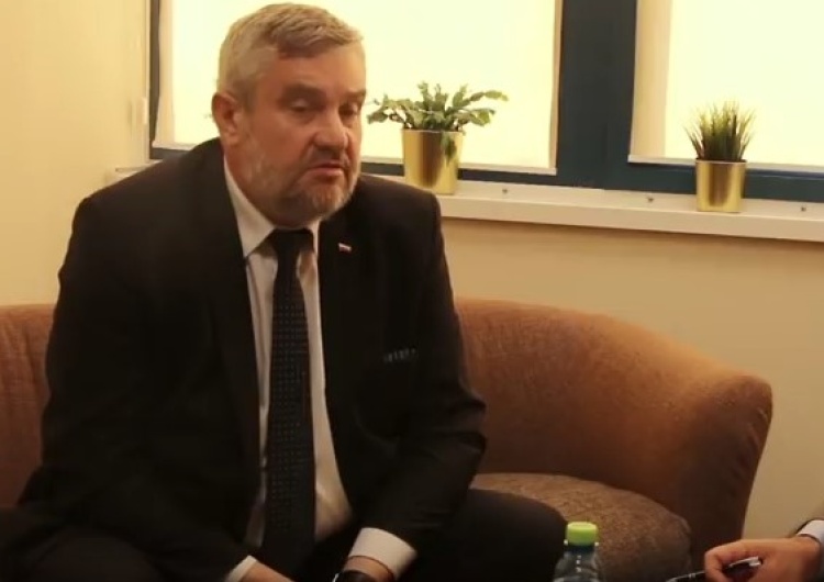  Minister Ardanowski o sytuacji rolników: Nikt bez pomocy nie zostanie