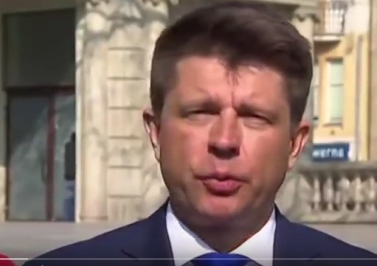  Ryszard Petru zbiera CV kandydatów do swojej nowej partii