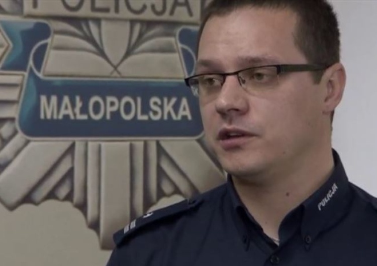  [video] Sprawa ujawnienia przez posła Szczerbę danych osobowych policjantów trafi do prokuratury