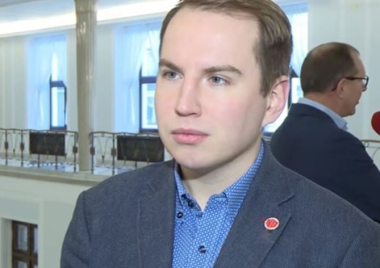 A. Andruszkiewicz o Trzaskowskim: "Kandydat PO i N jest pustym i żenującym człowiekiem"