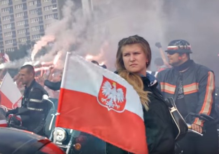 Godzina W: Warszawiacy oddają hołd Powstańcom Warszawy