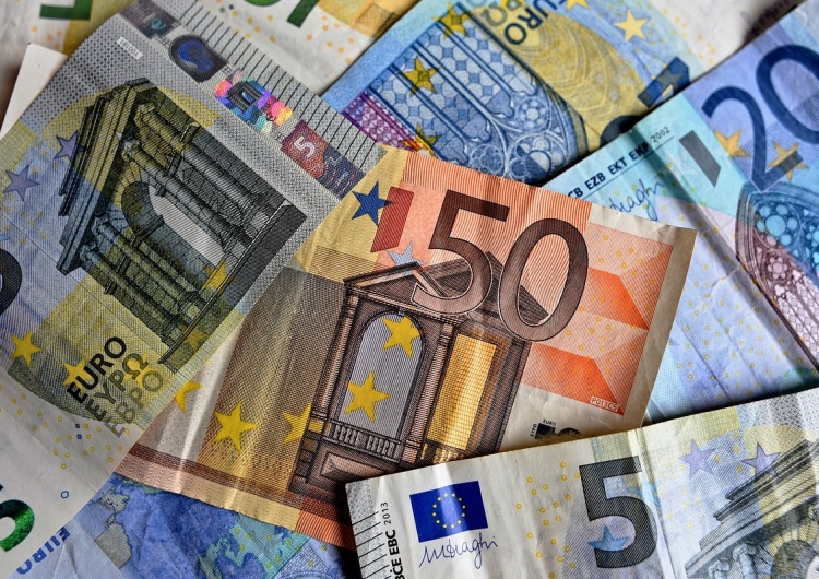 Zbigniew Kuźmiuk: Od początku członkostwa do Polski wpłynęło netto ponad 100 mld euro z budżetu UE