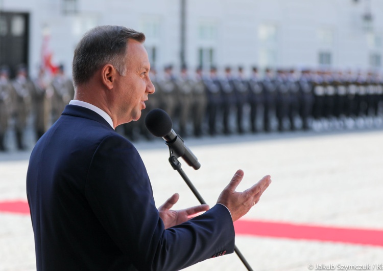  Prezydent: Polscy żołnierze zdołali obronić Europę przed czerwoną zarazą
