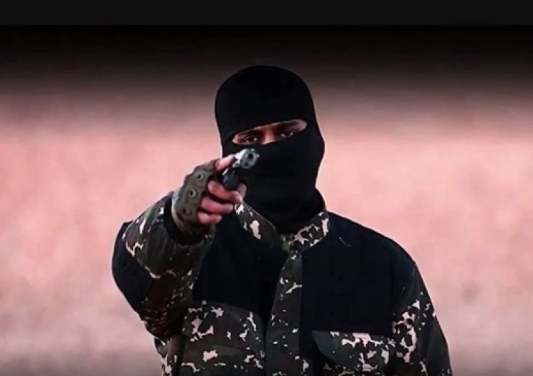 Niemiecki wywiad ostrzega: Państwo Islamskie chowa terrorystów wśród migrantów