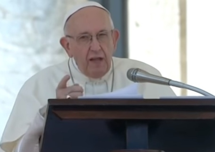 Papież Franciszek wzywa do modlitwy i pokuty za grzechy ludzi Kościoła