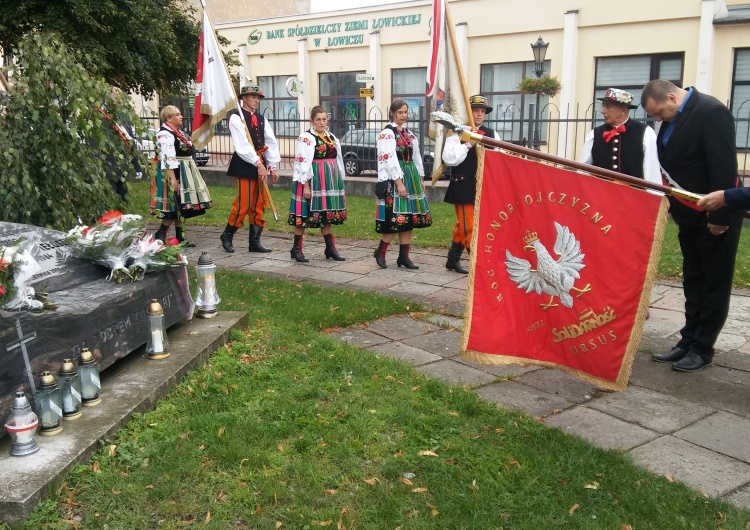 Na sportowo i uroczyście. W Łowiczu uczcili rocznicę wydarzeń sierpnia 1980 r.