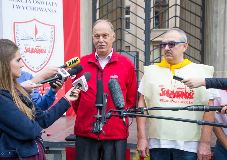  Ryszard Proksa: Dajemy czerwoną kartkę minister Annie Zalewskiej