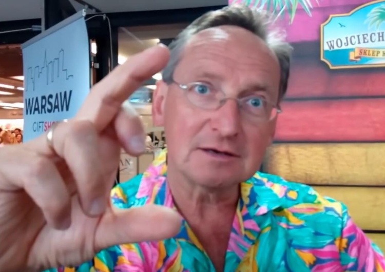 Wojciech Cejrowski: "Cały Inowrocław oklejony plakatami PO - innych partii brak"