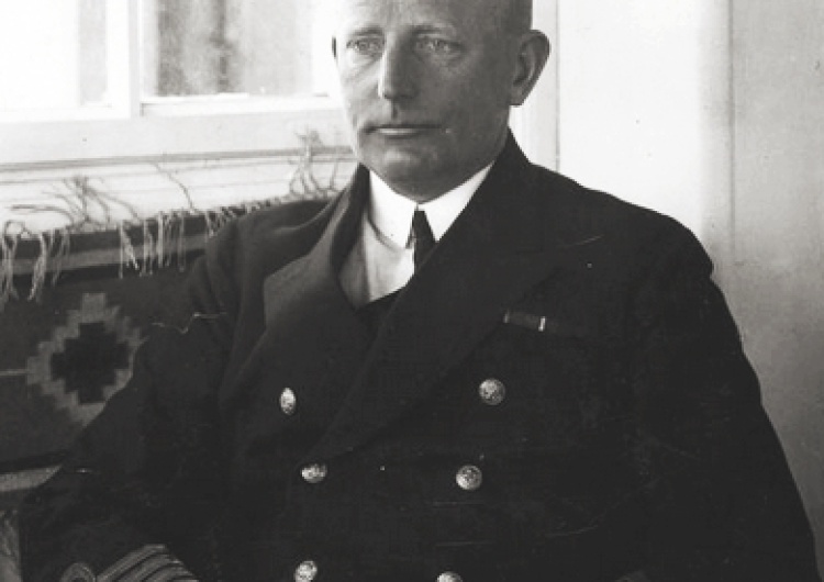 Dziś sprowadzenie z Francji do Polski szczątków adm. J. Unruga, dowódcy Obrony Wybrzeża we wrześniu 39r.