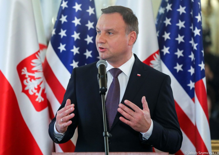  Prezydent Duda po rozmowie z Donaldem Trumpem