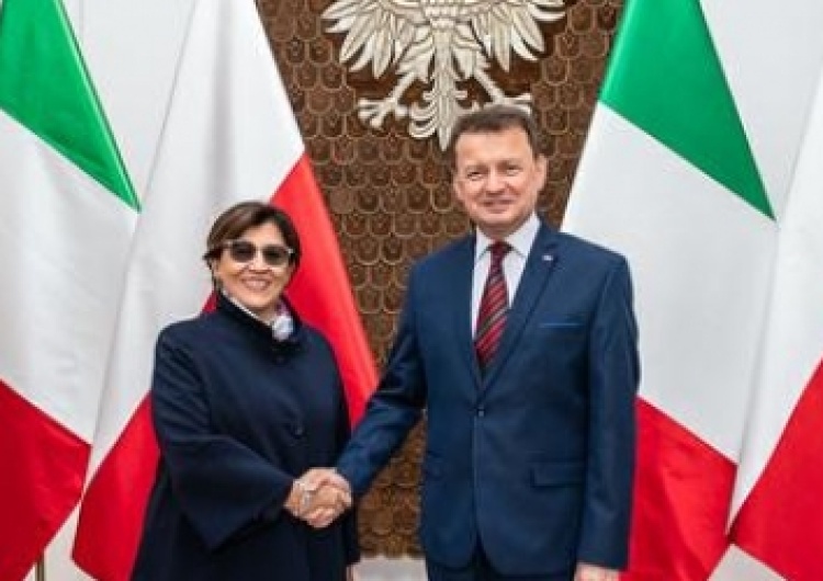  Szefowie MON Polski i Włoch rozmawiali m.in. o problemie nielegalnego przemytu ludzi