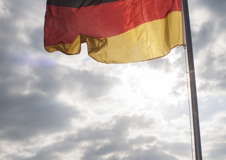  Marian Panic: Czy w Niemczech przygotowują delegalizację jedynej partii opozycyjnej - AfD?