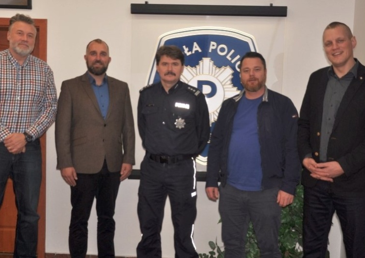 Niemieccy oficerowie w polskiej Szkole Policji