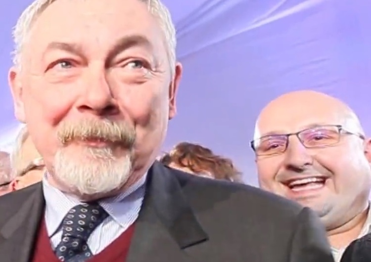  [Wideo] Kandydat na prezydenta Krakowa Majchrowski usiłuje zadać M. Wassermann pytanie. Bezskutecznie