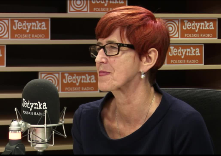 Już od 1 grudnia znikają papierowe L-4. Min. Rafalska: To koniec mitręgi z dostarczaniem zwolnień!