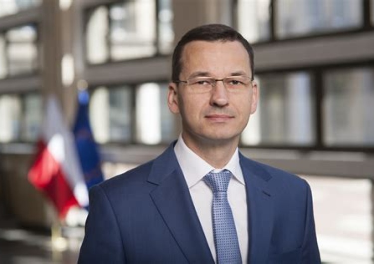  Premier Mateusz Morawiecki apeluje do partii o wspólne uczczenie niepodległości