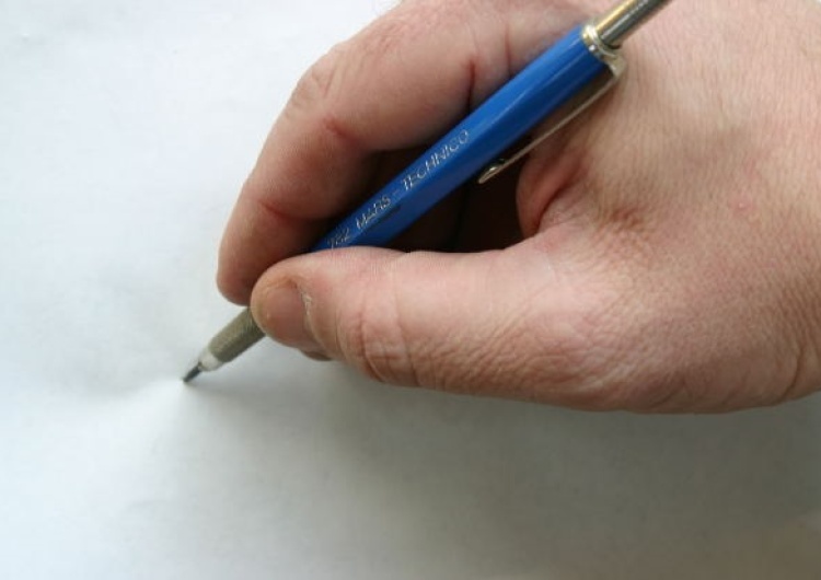 OKO Press atakuje Krysztopę: "Autor antysemickiego rysunku". Krysztopa odpowiada