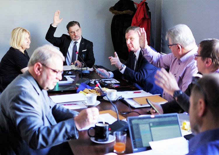 Solidarność negatywnie o projekcie PSL: Dyskryminujący i bardzo kosztowny