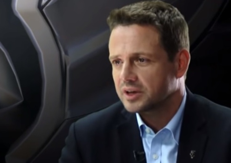 R. Trzaskowski: "Szykujemy nową stronę. Program nie zniknął". Poseł PiS pyta o konkrety