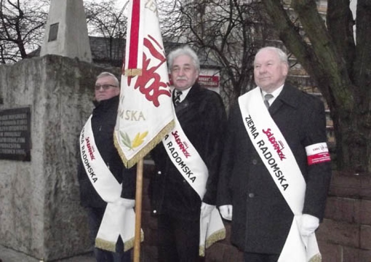  Regionalne obchody 37. rocznicy ogłoszenia stanu wojennego w Radomiu