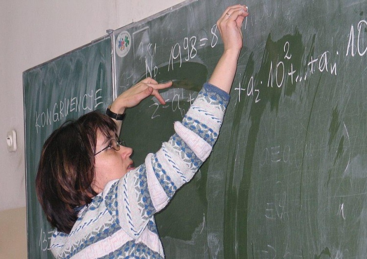 Co uczeń wiedzieć powinien. Ruszyły "prekonsultacje" nowej podstawy programowej