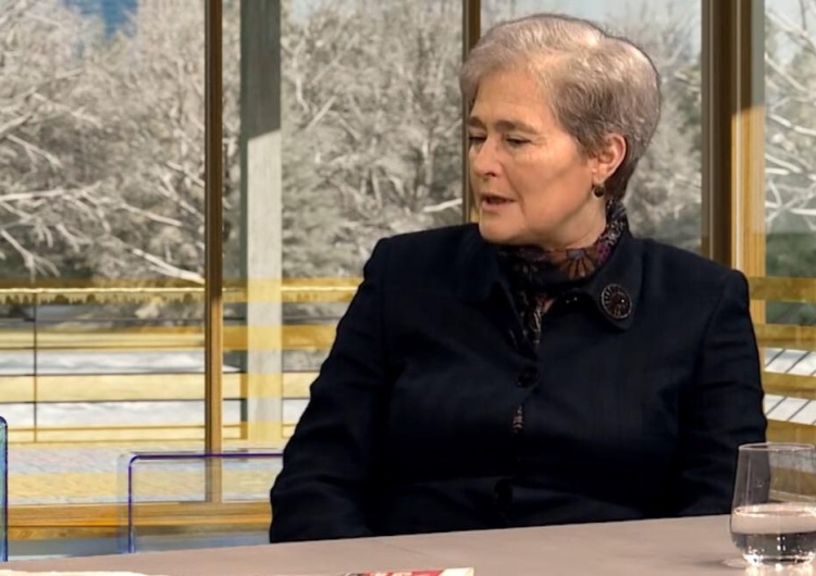 Alina Petrowa: "Byłam kiedyś na święcie przyjaciół innej religii. Do głowy mi nie przyszło żądać..."
