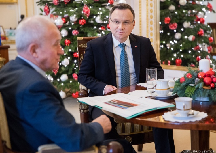 Andrzej Duda: Dobra wiadomość na Święta: Podwyżki cen energii elektrycznej w 2019 roku nie będzie