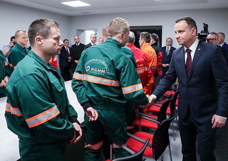 Andrzej Duda na Śląsku. Spotkał się z rodzinami ofiar i ratownikami