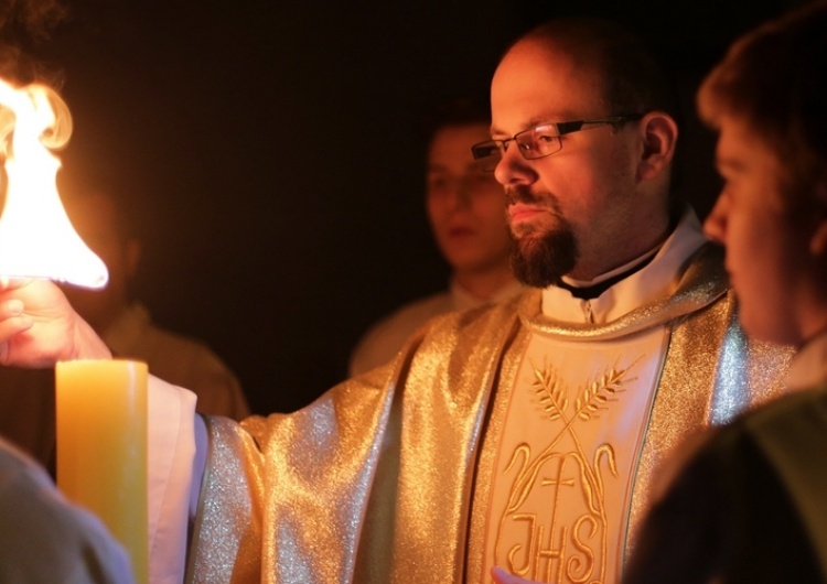  Paweł Kowalski SJ: Te Święta ukazują, że dla Boga żadne warunki nie są przeszkodą by być blisko człowieka