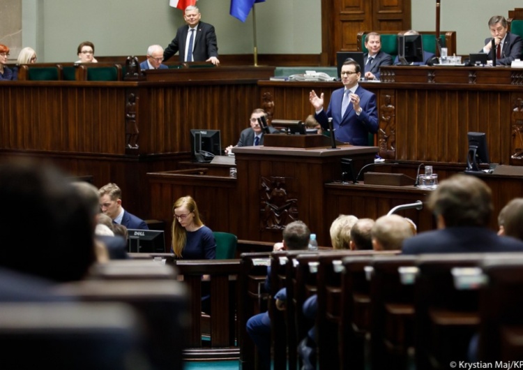 Premier: Utrzymanie cen energii, to rozwiązanie dobre dla polskich rodzin