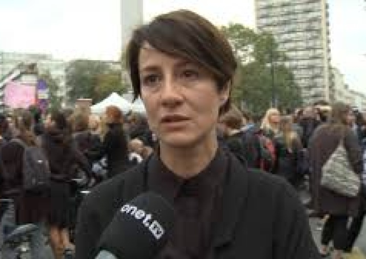 Maja Ostaszewska chodziła na czarne marsze. A teraz boleje nad losem zabijanych dzików