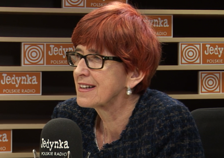 Minister Rafalska o prawdopodobnych zmianach w programie Rodzina 500 +